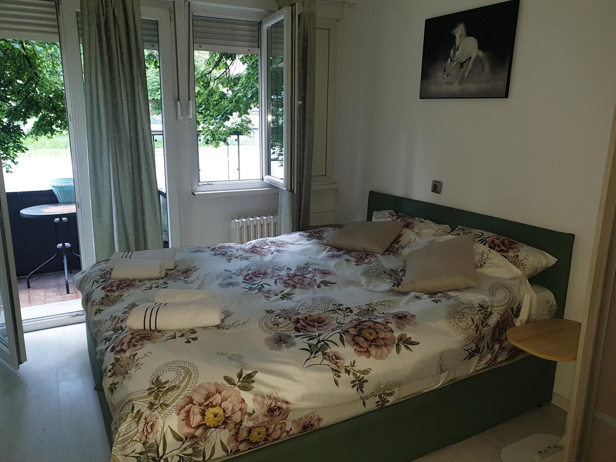 Apartman Oli Сараево Екстериор снимка